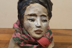 Skulptur aus Ton H x B 10 cm x 8 cm